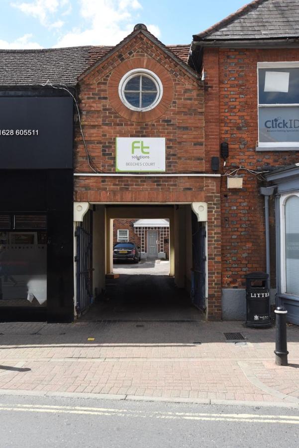 Lancing Apartments - Spacious 2 Bed - Sleeps 6 - Burnham Village Slough Buitenkant foto