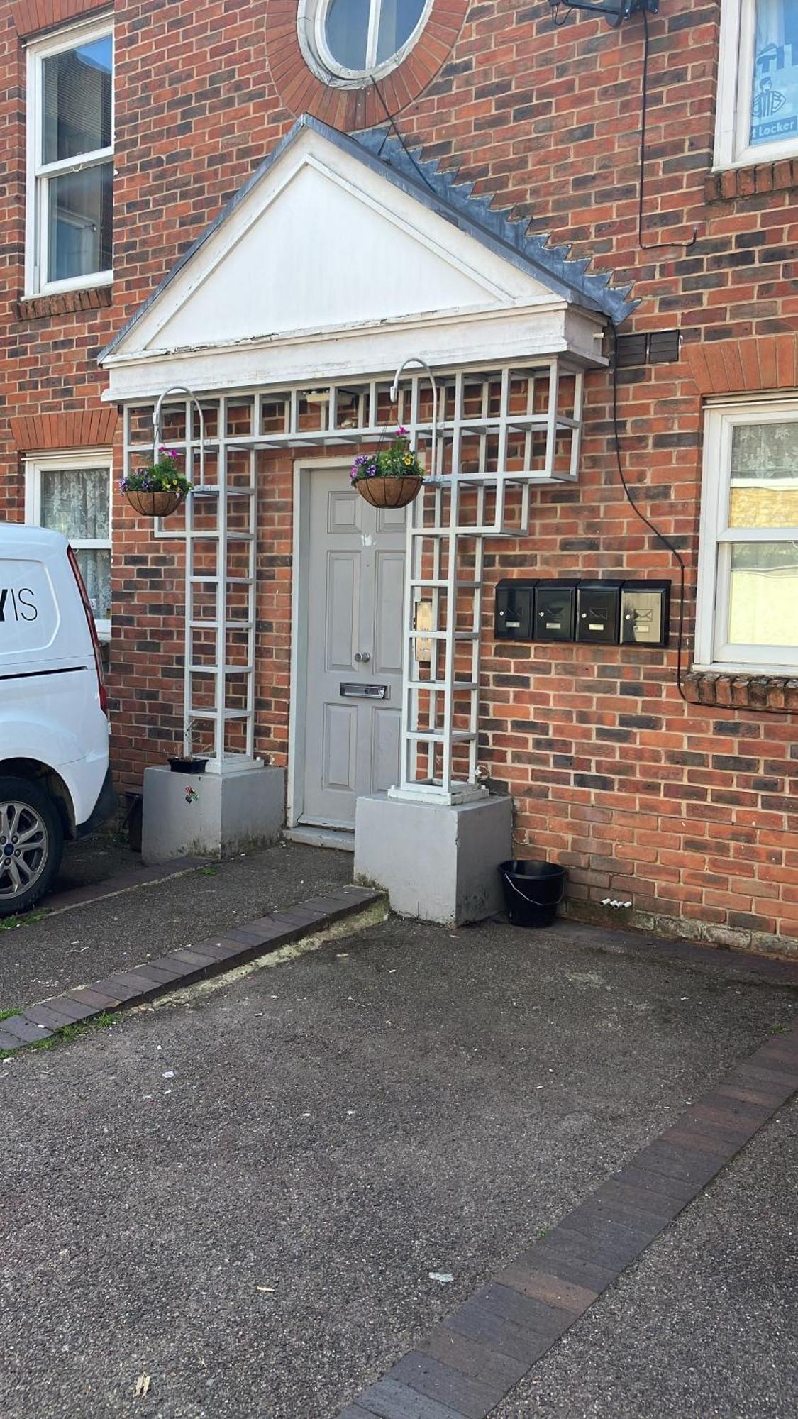 Lancing Apartments - Spacious 2 Bed - Sleeps 6 - Burnham Village Slough Buitenkant foto
