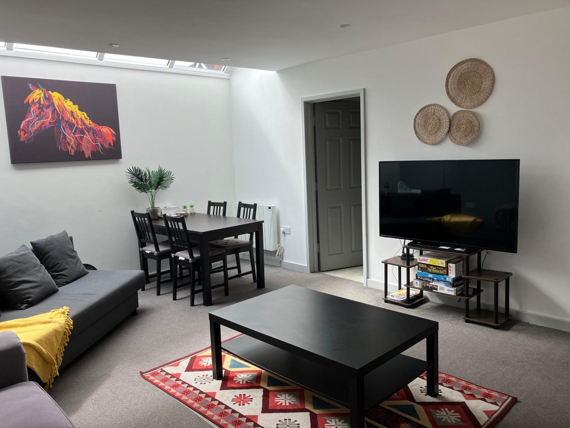 Lancing Apartments - Spacious 2 Bed - Sleeps 6 - Burnham Village Slough Buitenkant foto